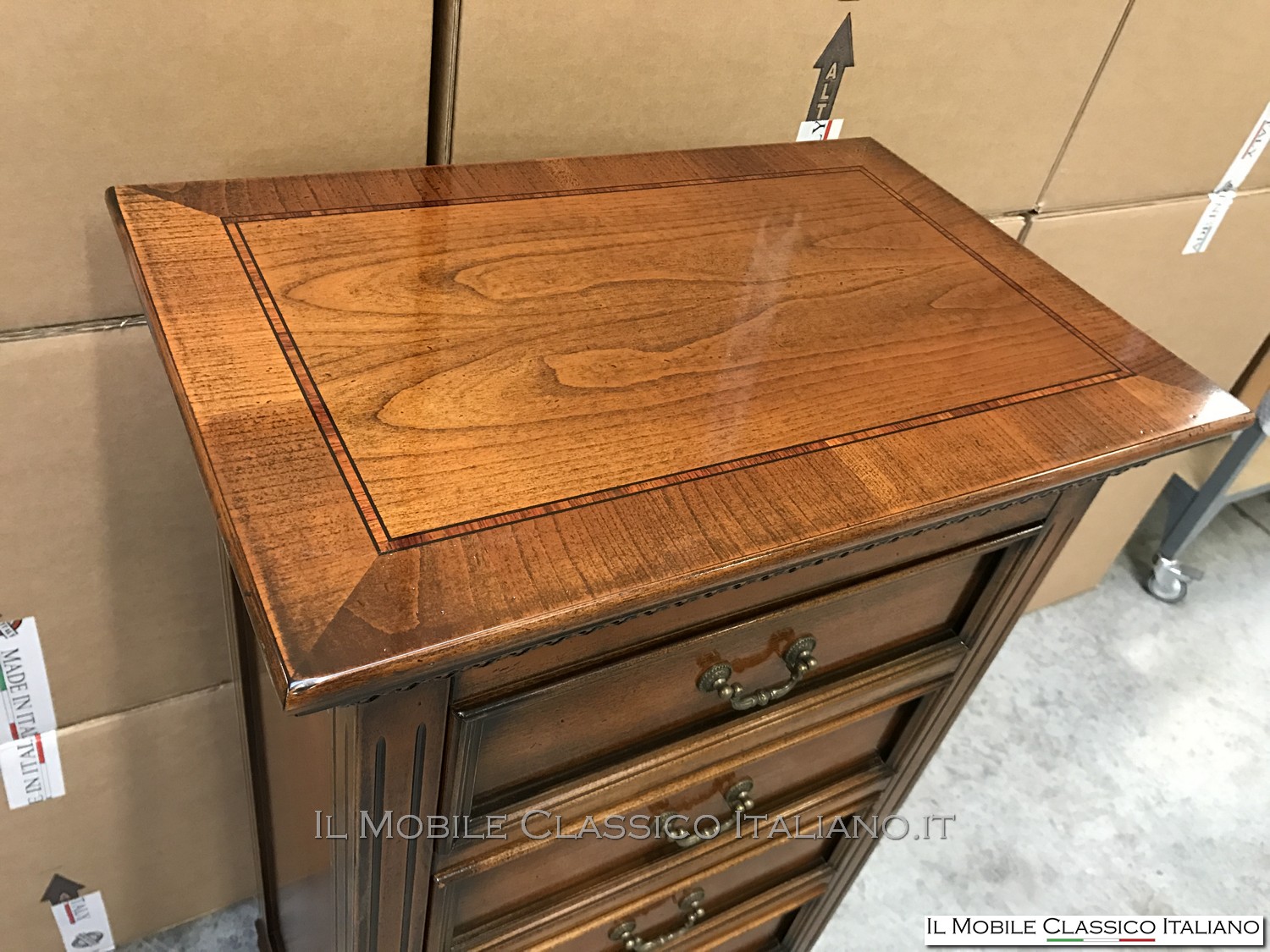 Cassettiera classica legno personalizzata